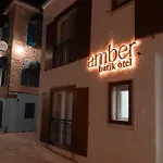 Amber Boutique *