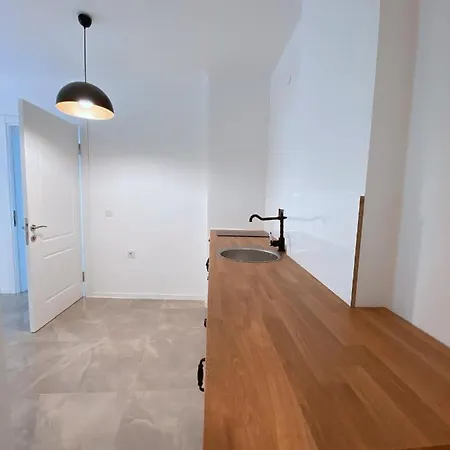 Amber Boutique Szálloda *