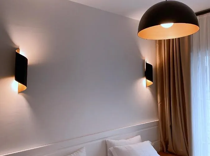 Amber Boutique * Кешме