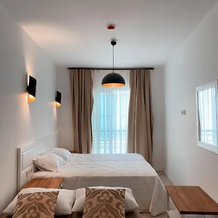 Amber Boutique מלון Çeşme