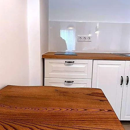 Amber Boutique Çeşme
