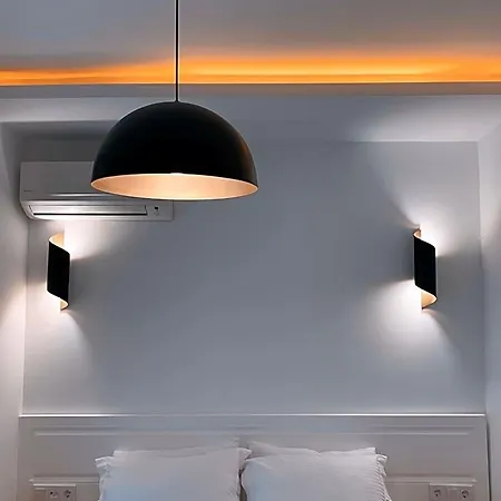 Amber Boutique Кешме