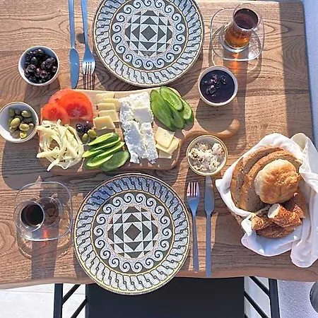Amber Boutique Çeşme